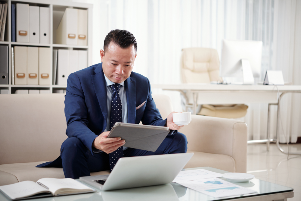 Leadership Skills for Middle Management Career Progression